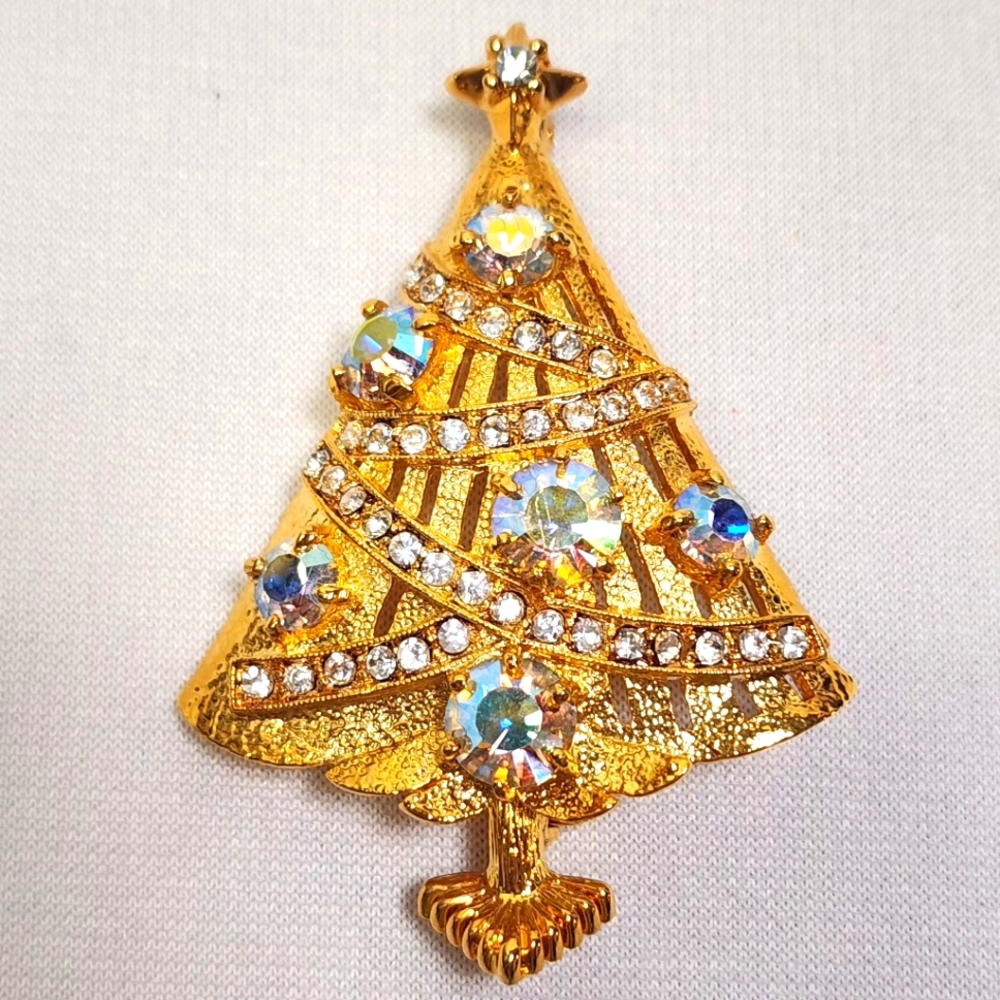 Eisenberg ICE Gold Christmas Tree Brooch with Aurora Borealis Crystals
